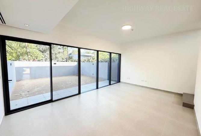 98719993 - Property Main Image