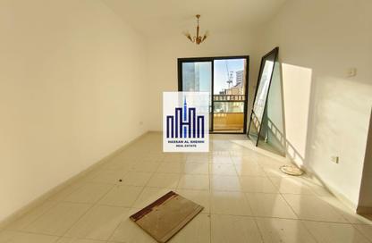 Apartment - 1 Bedroom - 2 Bathrooms for rent in Al Khan 5 building - Al Khan - Sharjah Apartment - 1 Bedroom - 2 Bathrooms for rent in Al Khan 5 building - Al Khan - Sharjah