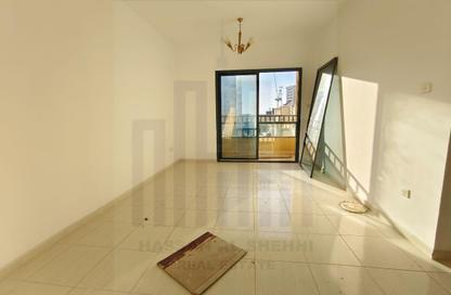 Apartment - 1 Bedroom - 2 Bathrooms for rent in Al Khan 5 building - Al Khan - Sharjah Apartment - 1 Bedroom - 2 Bathrooms for rent in Al Khan 5 building - Al Khan - Sharjah