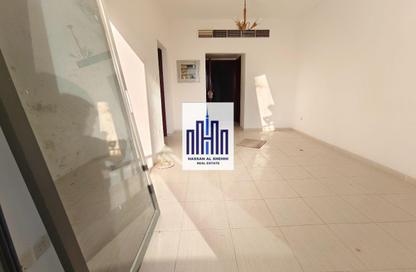Apartment - 1 Bedroom - 2 Bathrooms for rent in Al Khan 5 building - Al Khan - Sharjah