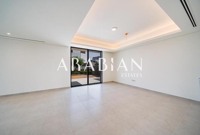 75016066 - Property Image 2