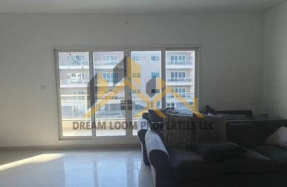 Apartment - 2 Bedrooms - 2 Bathrooms for rent in Tower 33 - Al Reef Downtown - Al Reef - Abu Dhabi Apartment - 2 Bedrooms - 2 Bathrooms for rent in Tower 33 - Al Reef Downtown - Al Reef - Abu Dhabi