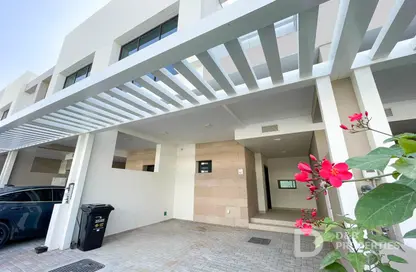 تاون هاوس - 3 غرف نوم - 3 حمامات للايجار في جرين وودز - داماك هيلز - دبي تاون هاوس - 3 غرف نوم - 3 حمامات للايجار في جرين وودز - داماك هيلز - دبي