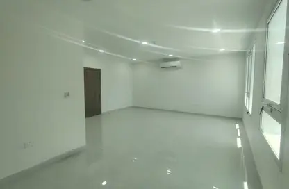 فيلا - 5 غرف نوم - 4 حمامات للايجار في منطقة المرور - أبوظبي