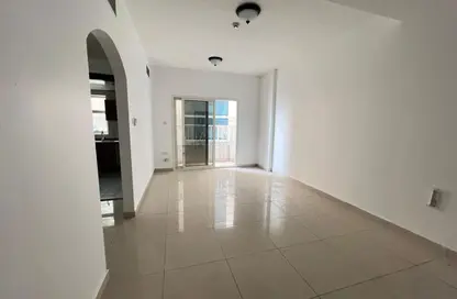Apartment - 2 Bedrooms - 2 Bathrooms for rent in New Al Taawun Road - Al Taawun - Sharjah