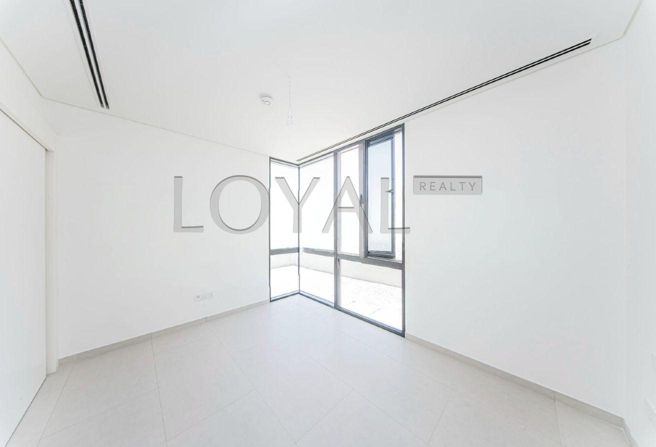 Good Location | Vacant | Community Expert photo 28