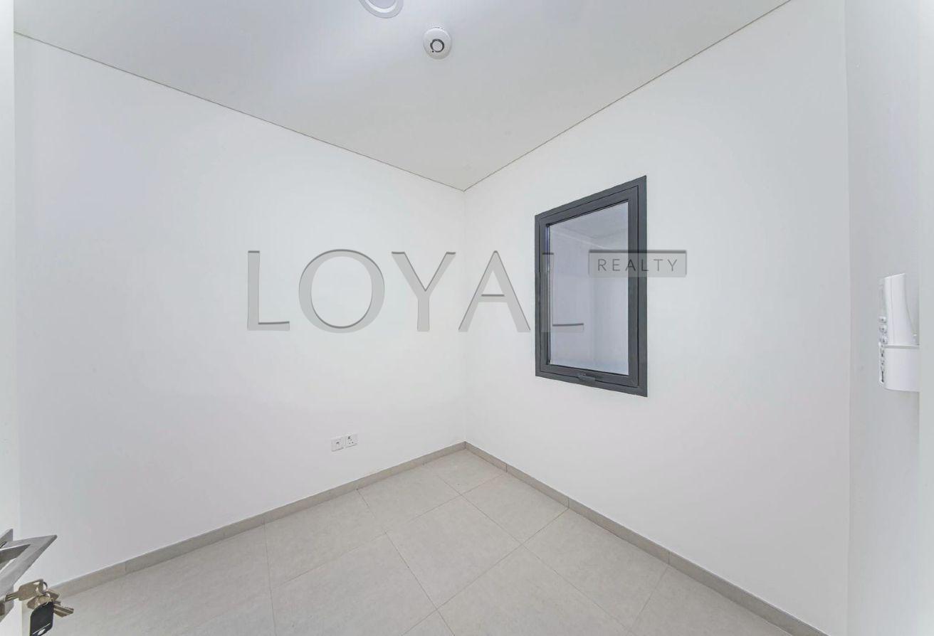 Good Location | Vacant | Community Expert photo 29
