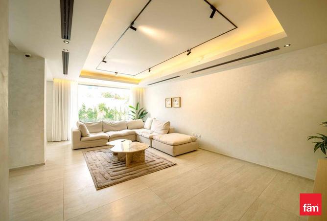 73133258 - Property Image 3