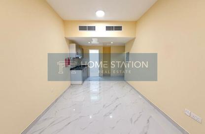 Apartment - Studio - 1 Bathroom for rent in Al Karama Sqaure - Al Karama - Dubai