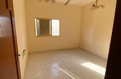 Apartment - 1 Bedroom - 1 Bathroom for rent in Al Butina B - Al Butina - Sharjah