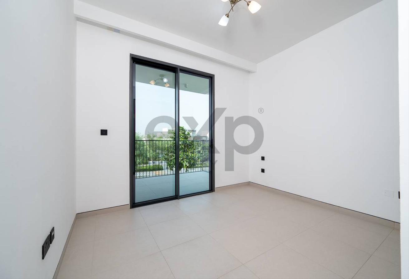 Open Kitchen | Fully Upgraded | Landscaped photo 20