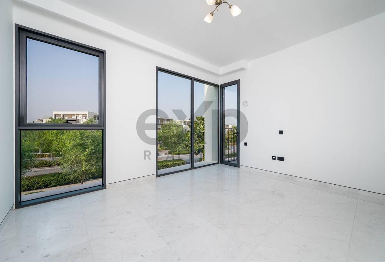 Open Kitchen | Fully Upgraded | Landscaped photo 24
