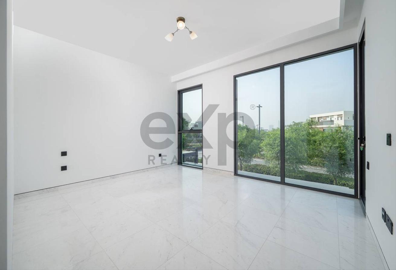Open Kitchen | Fully Upgraded | Landscaped photo 22