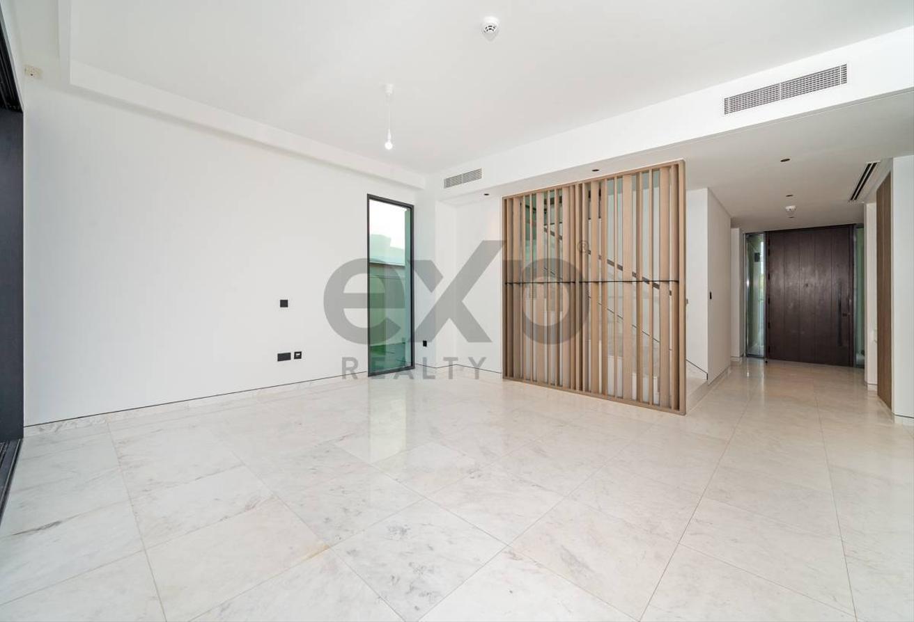 Open Kitchen | Fully Upgraded | Landscaped photo 8