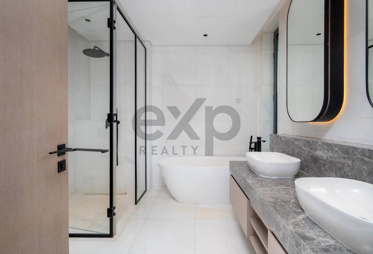 Open Kitchen | Fully Upgraded | Landscaped photo 27