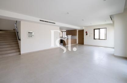 Townhouse - 3 - 4 for sale in Bloom Living - Zayed City (Khalifa City C) - Khalifa City - Abu Dhabi