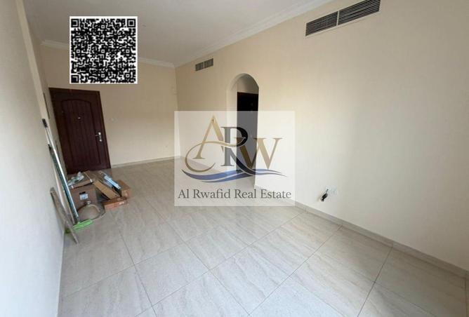 72304853 - Property Image 2