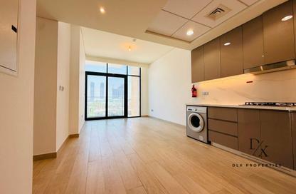 Apartment - 2 Bedrooms - 2 Bathrooms for rent in Azizi Riviera 21 - Azizi Riviera - Meydan One - Meydan - Dubai