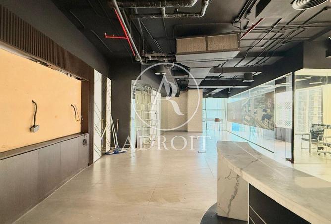 77795003 - Property Image 2