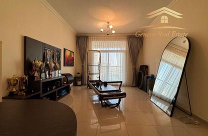 Apartment - 1 - 2 for sale in Siraj Tower - Arjan - Dubai
