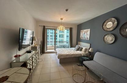Apartment - Studio - 1 for rent in Boulevard Central Tower 2 - Boulevard Central Towers - Downtown Dubai - Dubai