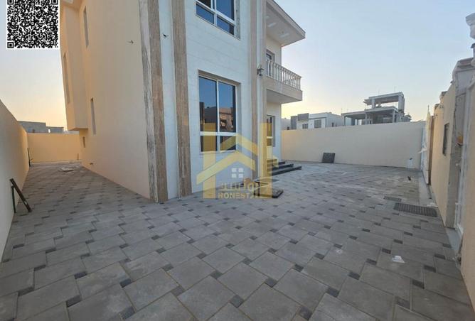 95701769 - Property Image 2