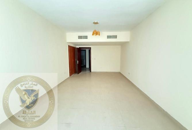 98694710 - Property Image 2