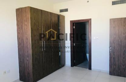 Apartment - 2 Bedrooms - 2 Bathrooms for rent in Al Warsan Building - Barsha Heights (Tecom) - Dubai