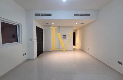 Townhouse - 3 Bedrooms - 5 Bathrooms for rent in Claret - Damac Hills 2 - Dubai Townhouse - 3 Bedrooms - 5 Bathrooms for rent in Claret - Damac Hills 2 - Dubai