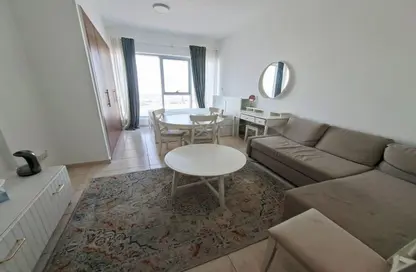 شقة - 1 حمام للايجار في سكاي كورتس تاور D - أبراج سكاي كورتس - مجمع دبي ريزيدنس - دبي لاند - دبي