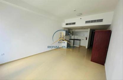 Apartment - 1 Bedroom - 2 Bathrooms for rent in Profile Residence - Dubai Sports City - Dubai Apartment - 1 Bedroom - 2 Bathrooms for rent in Profile Residence - Dubai Sports City - Dubai