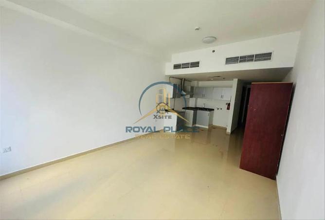 135619199 - Property Image 3