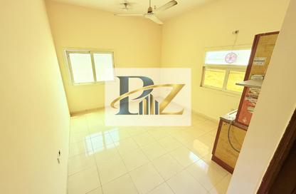 Apartment - Studio - 1 for rent in Fire Station Road - Muwaileh - Sharjah Apartment - Studio - 1 for rent in Fire Station Road - Muwaileh - Sharjah