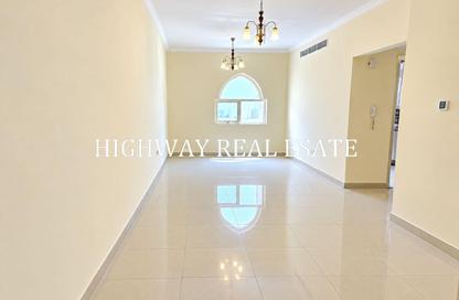 Apartment - 2 - 3 for rent in Muwaileh 3 Building - Muwaileh - Sharjah