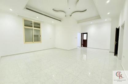 Apartment - 1 Bedroom - 1 Bathroom for rent in Shakhbout City - Abu Dhabi Apartment - 1 Bedroom - 1 Bathroom for rent in Shakhbout City - Abu Dhabi