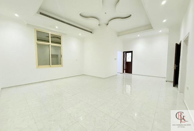 122020025 - Property Main Image