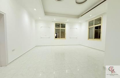 Apartment - 1 Bedroom - 1 Bathroom for rent in Shakhbout City - Abu Dhabi Apartment - 1 Bedroom - 1 Bathroom for rent in Shakhbout City - Abu Dhabi