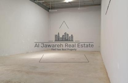 Warehouse - Studio - 2 Bathrooms for rent in Umm Dir - Umm Al Quwain