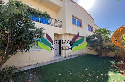 Villa - 4 Bedrooms - 3 Bathrooms for rent in Al Jafiliya Villas - Al Jafiliya - Dubai