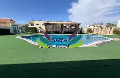 Villa - 4 Bedrooms - 3 Bathrooms for rent in Al Jafiliya Villas - Al Jafiliya - Dubai