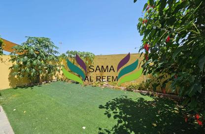 Villa - 4 Bedrooms - 3 Bathrooms for rent in Al Jafiliya Villas - Al Jafiliya - Dubai