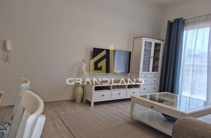 Apartment - 1 - 2 for rent in Oxford Residence 1 - District 13 - Jumeirah Village Circle - Dubai