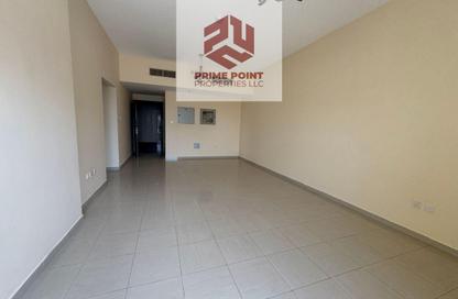 Apartment - 2 Bedrooms - 3 Bathrooms for rent in Al Khair Building - Dubai Silicon Oasis - Dubai