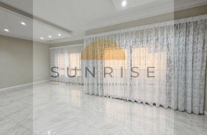 Apartment - 3 - 3 for sale in Al Marwa Tower 1 - Al Marwa Towers - Cornich Al Buhaira - Sharjah Apartment - 3 - 3 for sale in Al Marwa Tower 1 - Al Marwa Towers - Cornich Al Buhaira - Sharjah