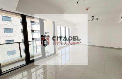 Apartment - 3 - 4 for rent in Al Majaz 3 - Al Majaz - Sharjah