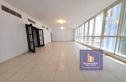 Apartment - 3 Bedrooms - 4 Bathrooms for rent in Al Najda Street - Abu Dhabi