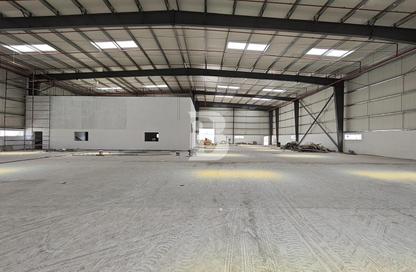 Warehouse - Studio for sale in Phase 1 - Dubai Investment Park (DIP) - Dubai