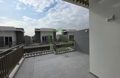 Townhouse - 3 Bedrooms - 3 Bathrooms for sale in Camelia - Damac Hills 2 - Dubai