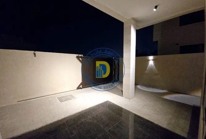 107275307 - Property Image 3