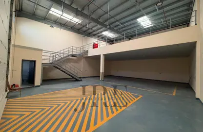 Warehouse - Studio - 1 Bathroom for rent in Al Sajaa Industrial - Al Sajaa - Sharjah